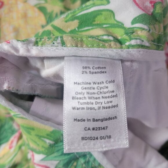 Talbots Women Cotton Blend Tropical Pineapple Print Bermuda Shorts Size 8 - Picture 3 of 8